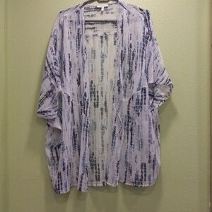 MAURICES S/M Sheer Blue and White Kimono Cardigan